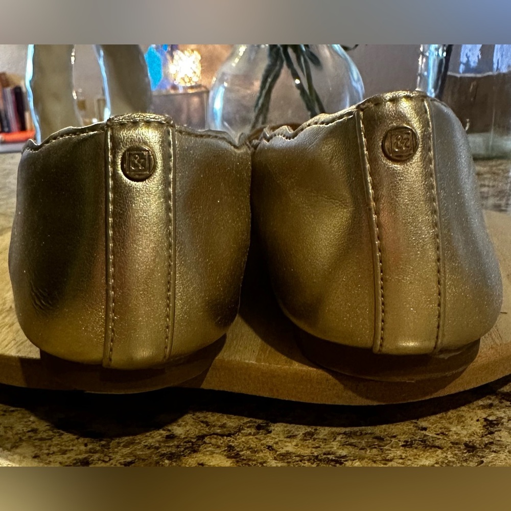 ***SOLD***Sam & Libby Sz 7 Gold Ballet Flats Cinderella Girlhoodcore Metalli - Picture 4 of 10